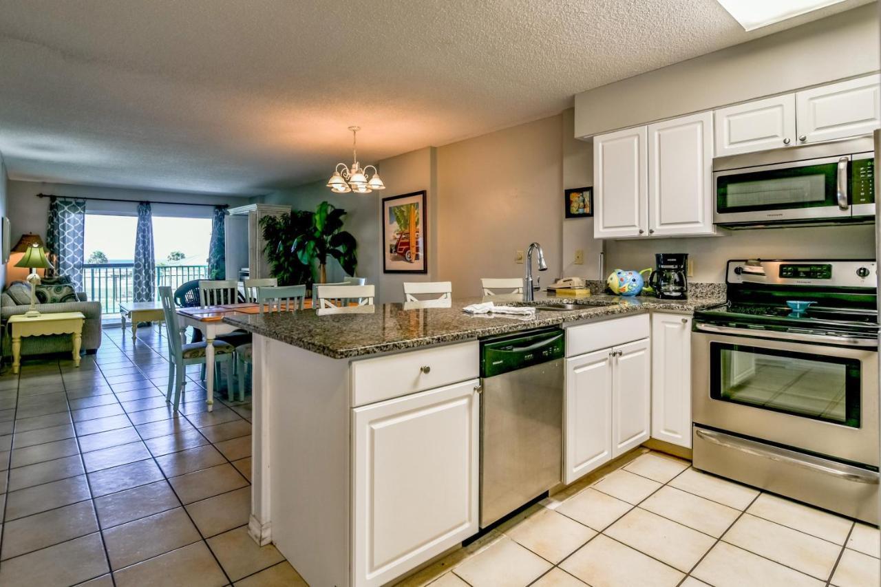Plantation Palms * Gulf Shores